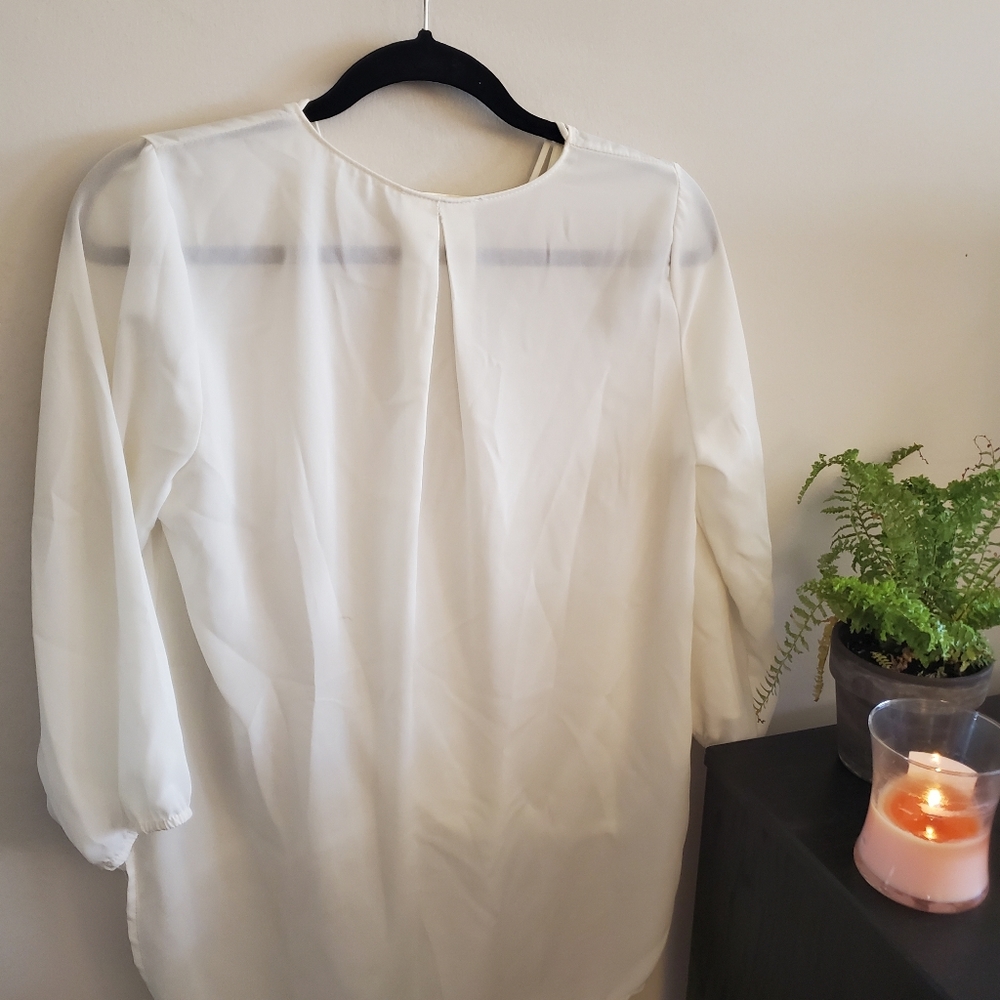 Francesca's Collection Top - Picture 2 of 3